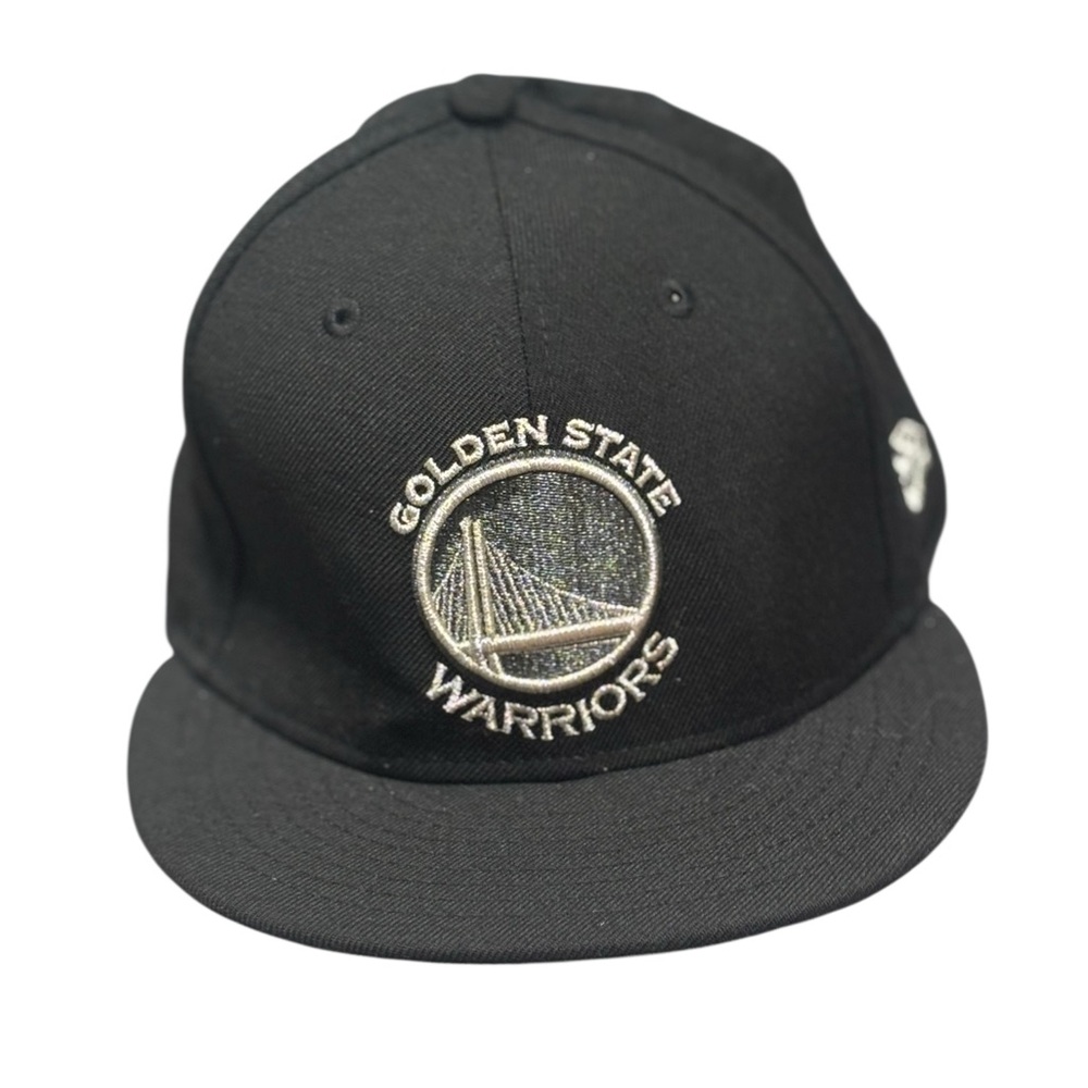 New Era Golden State Warriors One Size SnapBack Black/Silver Hat Used